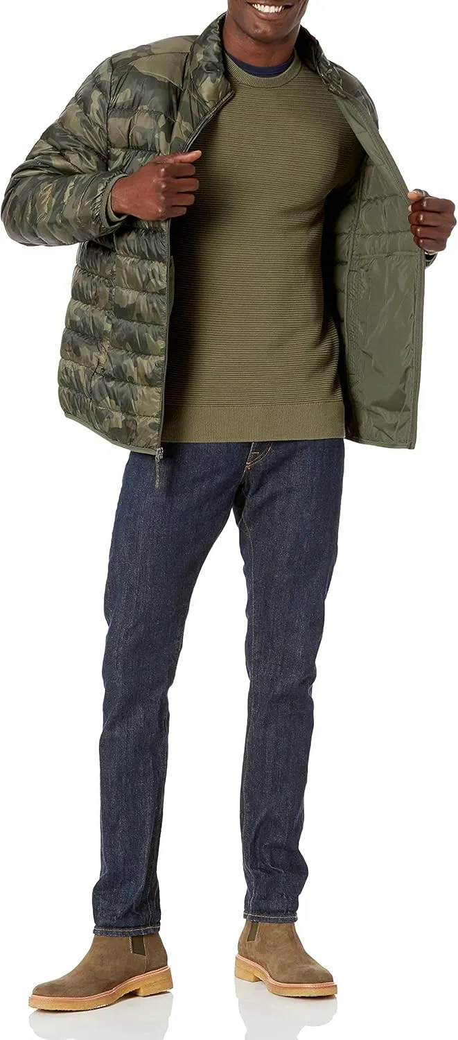 Amazon Essentials Men's Packable Lightweight Water-Resistant Puffer Jacket (Available in Big & Tall)