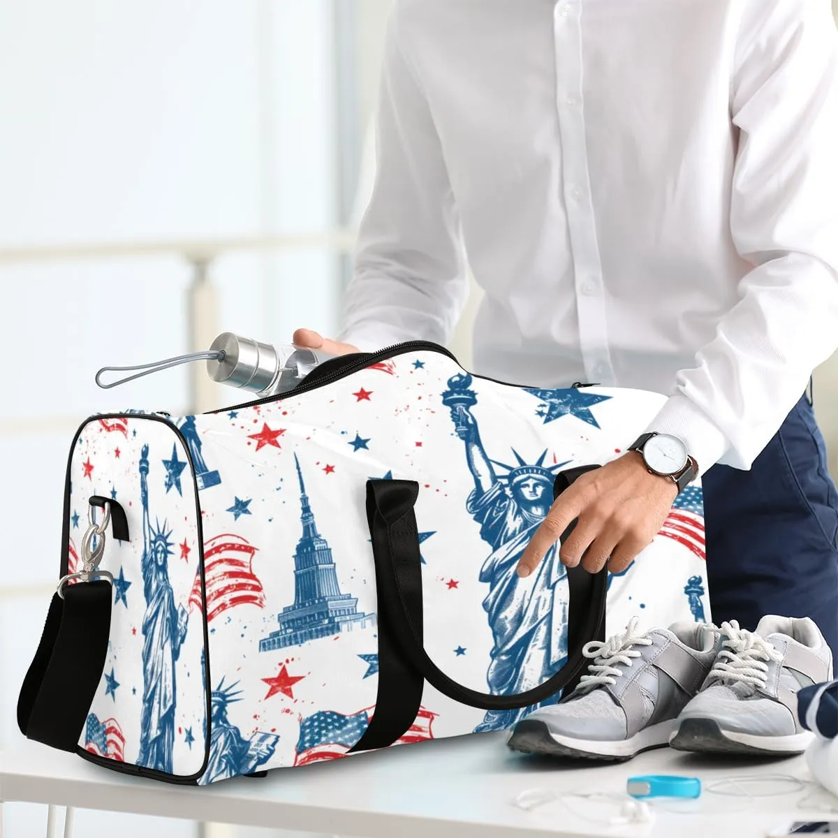 American Flag Travel Duffle Bag, Sports Gym Bags for Women Men, Carry On Weekender Overnight Bag, Statue of Liberty Workout Hospital Airplane Trips Bag