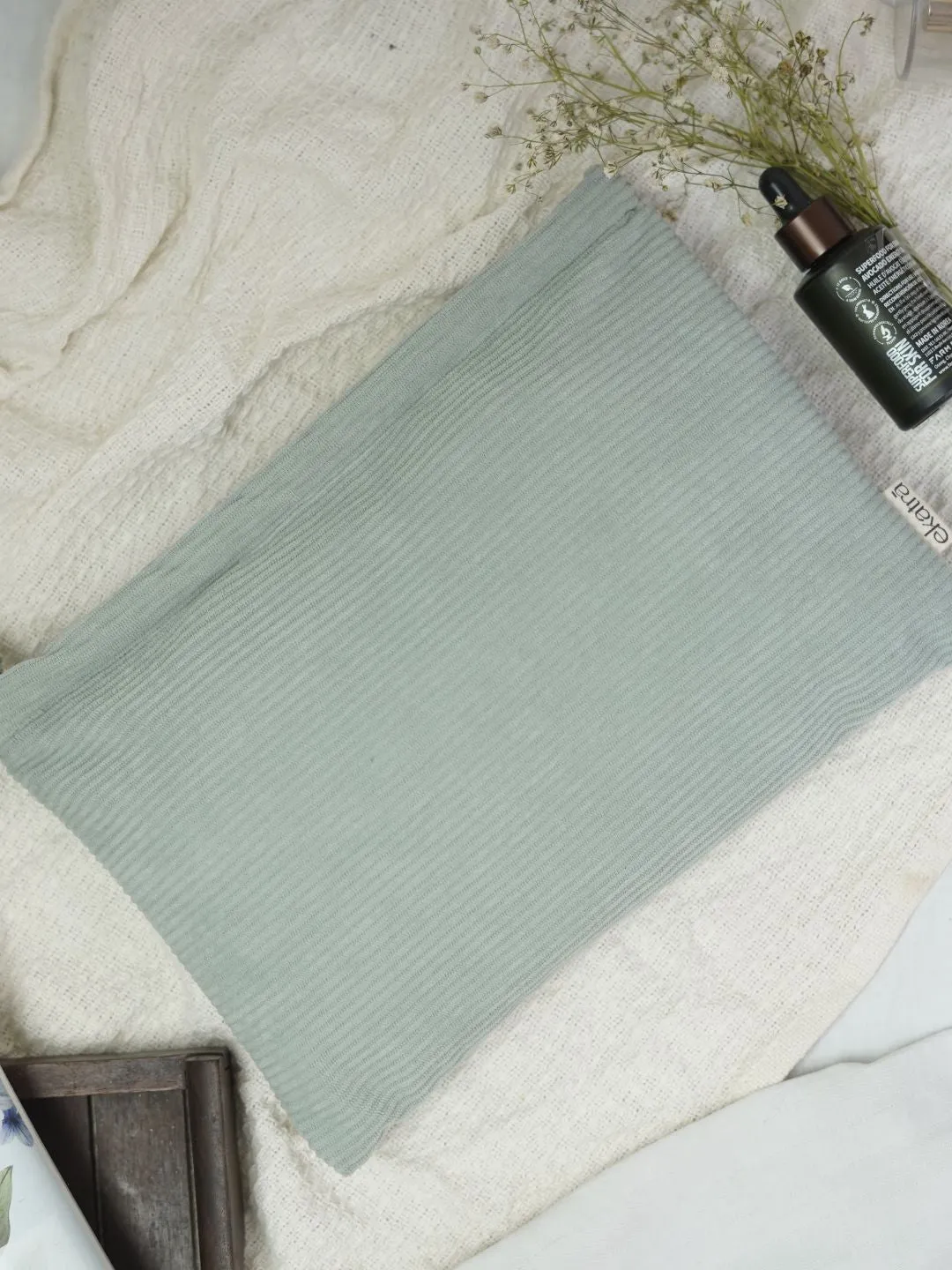 Corduroy I-pad Sleeve Sage