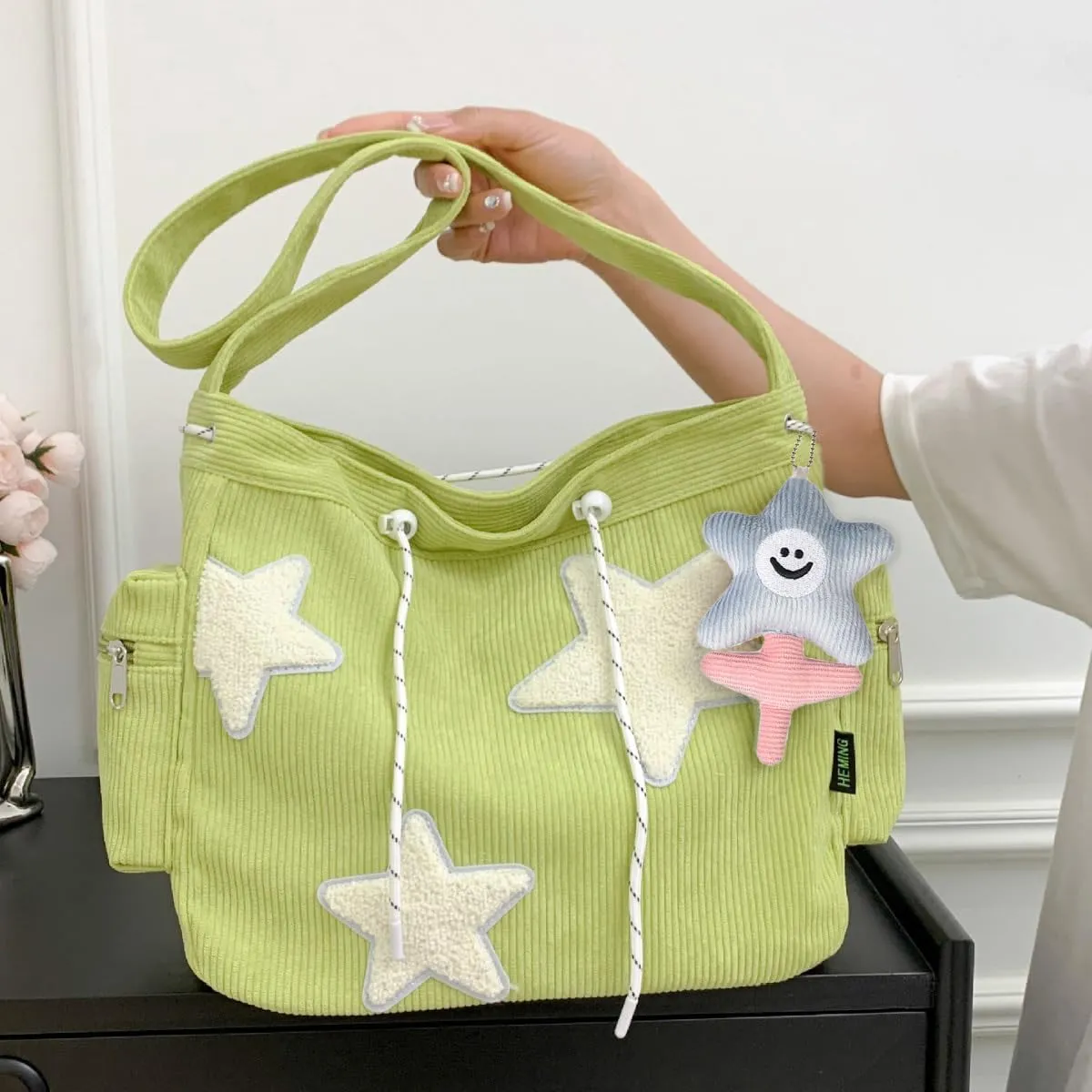 Corduroy Y2K Star Crossbody Bag for Women Shoulder Tote Bag with Kawaii Flower Pendant Aesthetic Messenger Hobo Bag