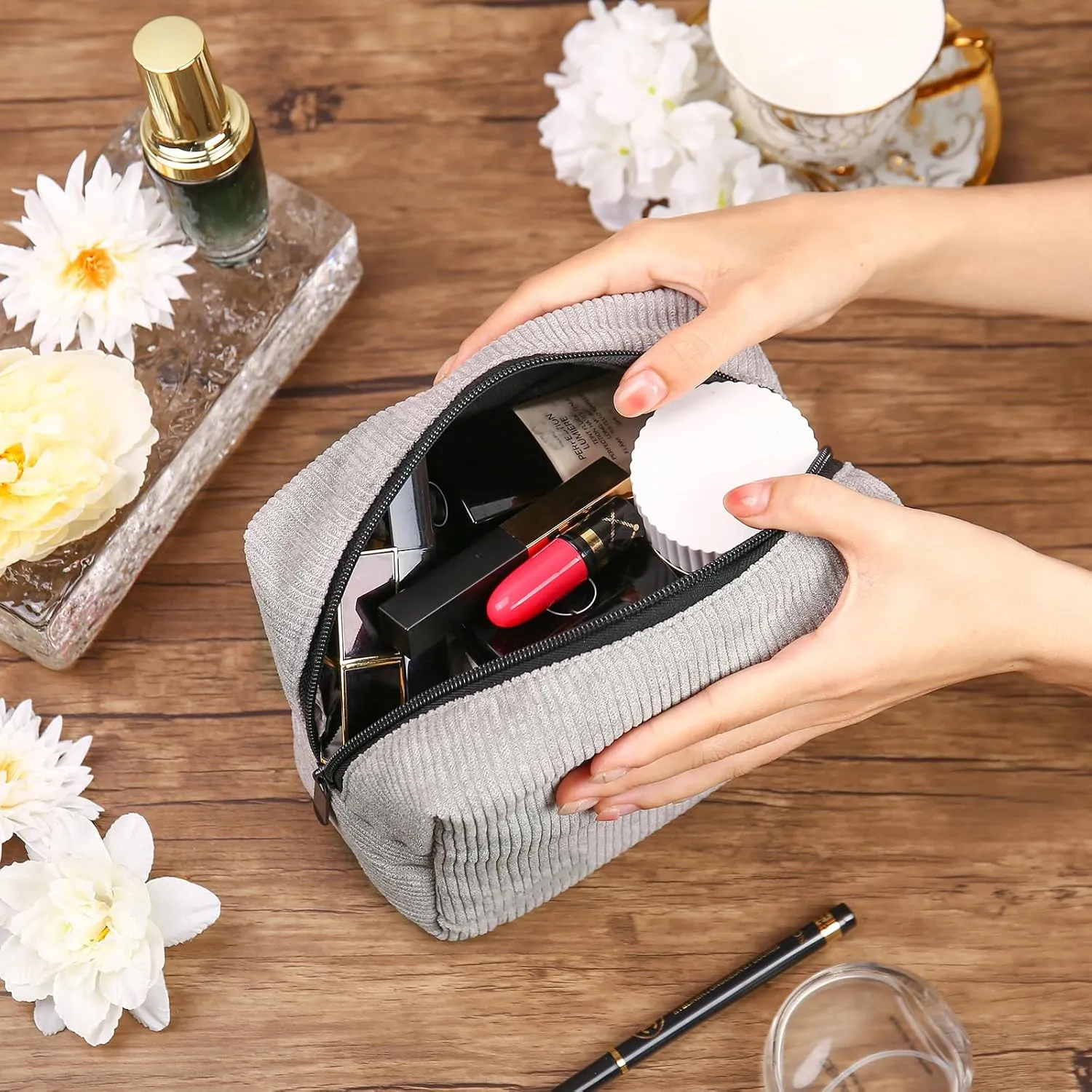 Custom Name Makeup Bags for Women Personalized Travel Cosmetic Bag with Birth Flower Portable Make Up Bags Customized Gifts for Women Mother Sister (Grey)