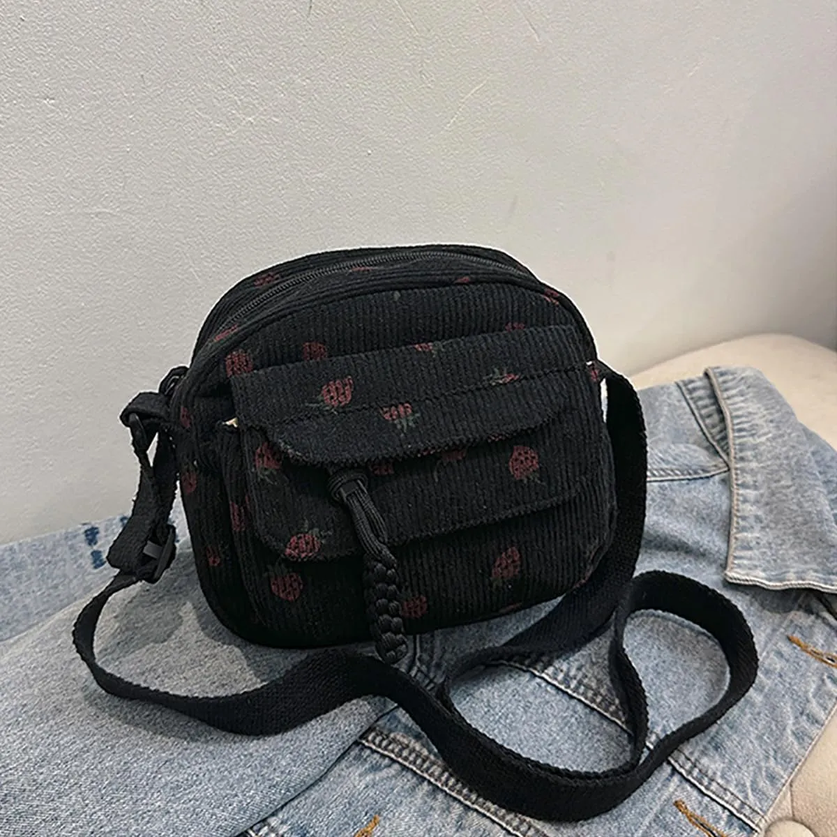 Cute Purses for Women Strawberry Bag Corduroy Tote Bag for Women Messenger Bag Cute Crossbody Bags Handbags