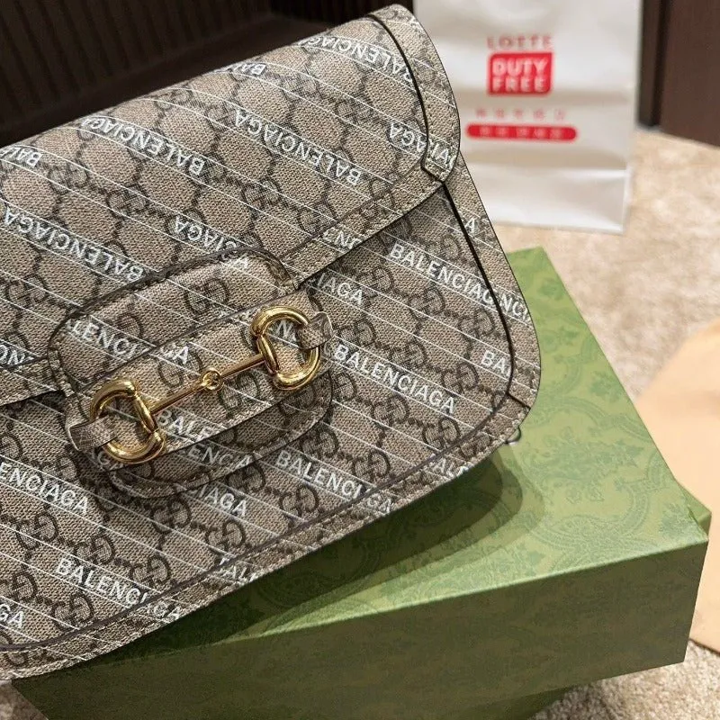 ESMEE Project - Classy Beige Horsebit 1955 Hacker Bag Voice-controlled The