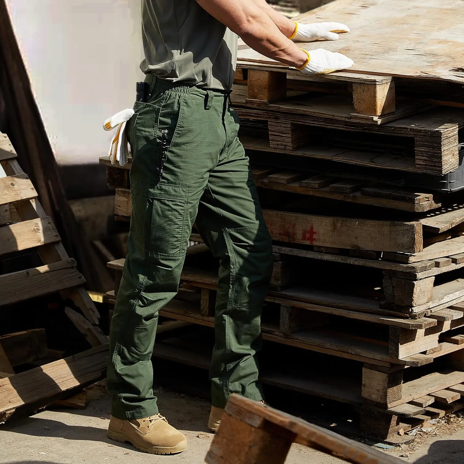 FREE SOLDIER Men's Cargo Pants Water Resistant Ripstop Tactical Pants for Men Work Pants Lightweight Outdoor Hiking Pants Men