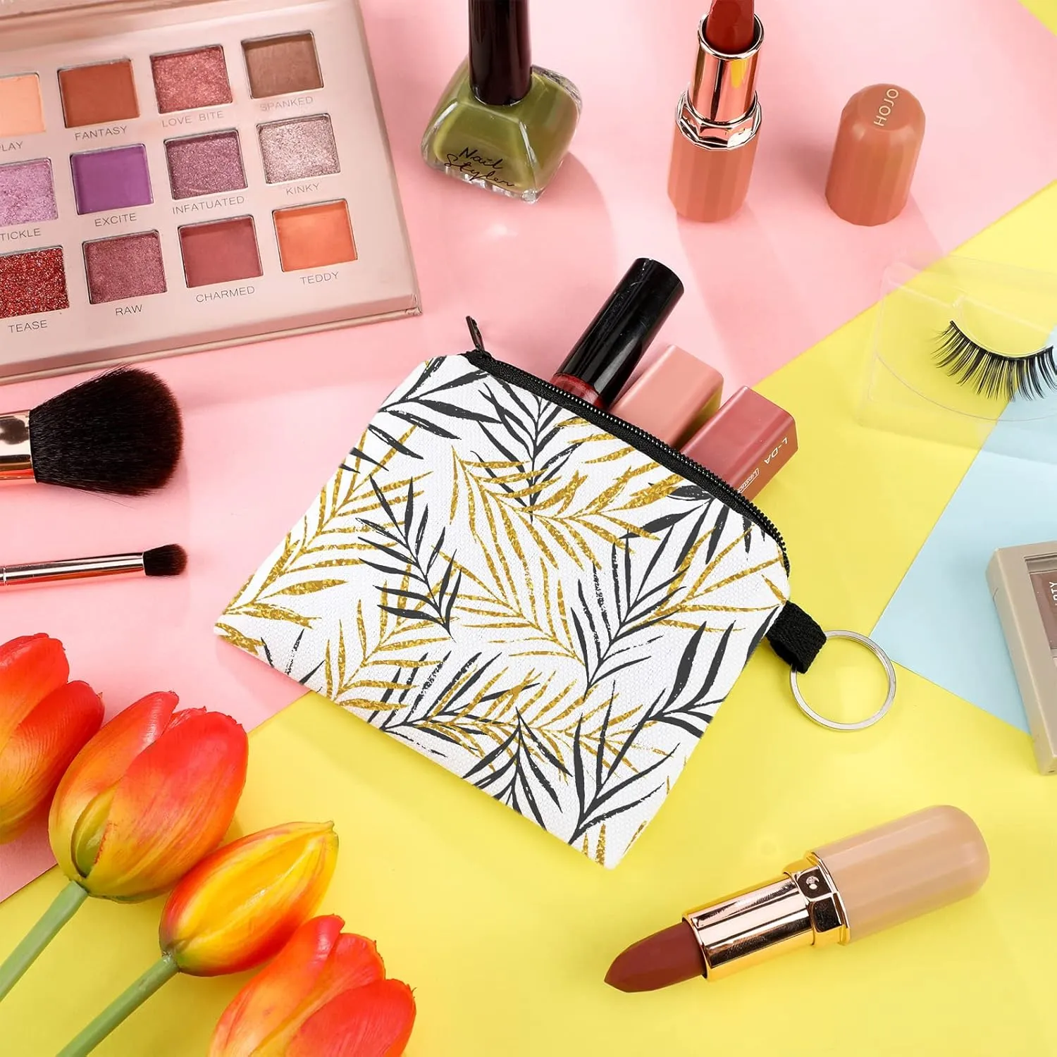 Frienda 10 Pieces Sublimation Coin Purse DIY Blank Makeup Bags Bulk Cosmetic Pouch Small Cute Coin Purse Heat Transfer Canvas Bag with Zipper for Ladies Kids