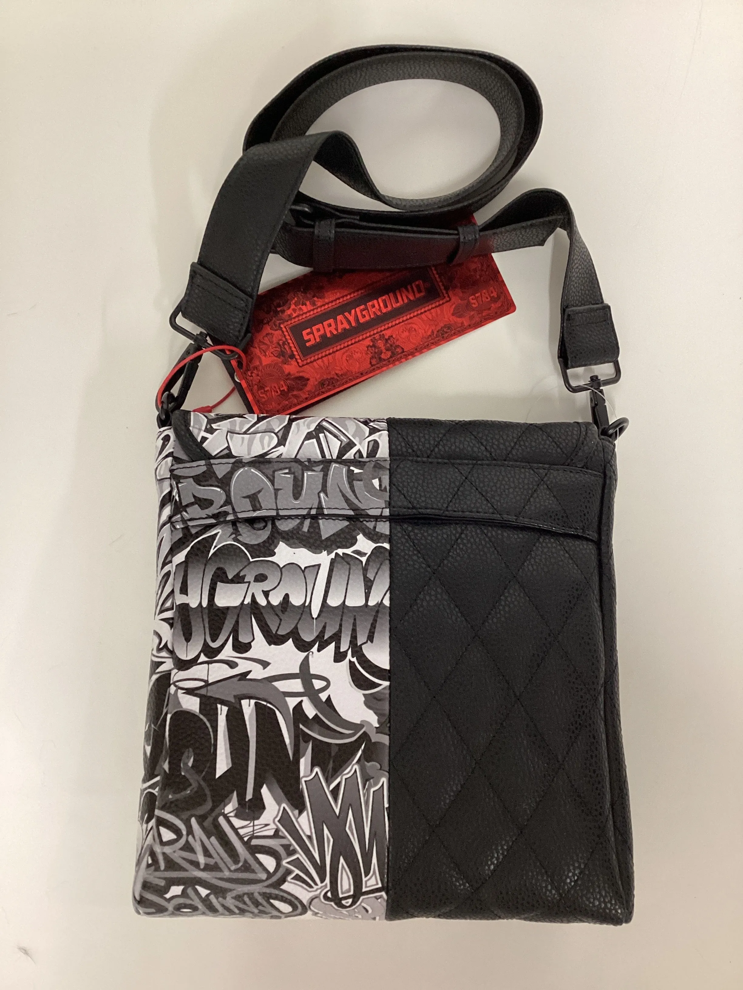 Half Graff Quilted Messenger