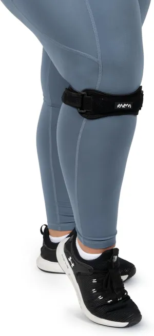 KARM Plus Size Knee Brace for Women & Men Plus Size - Patella Band - Patellar Tendon Support Strap for Jumpers Knee Pain, Basketball, Sports, Obese (XXL/3XL/4XL/5XL/6XL, Single Strap, Black)
