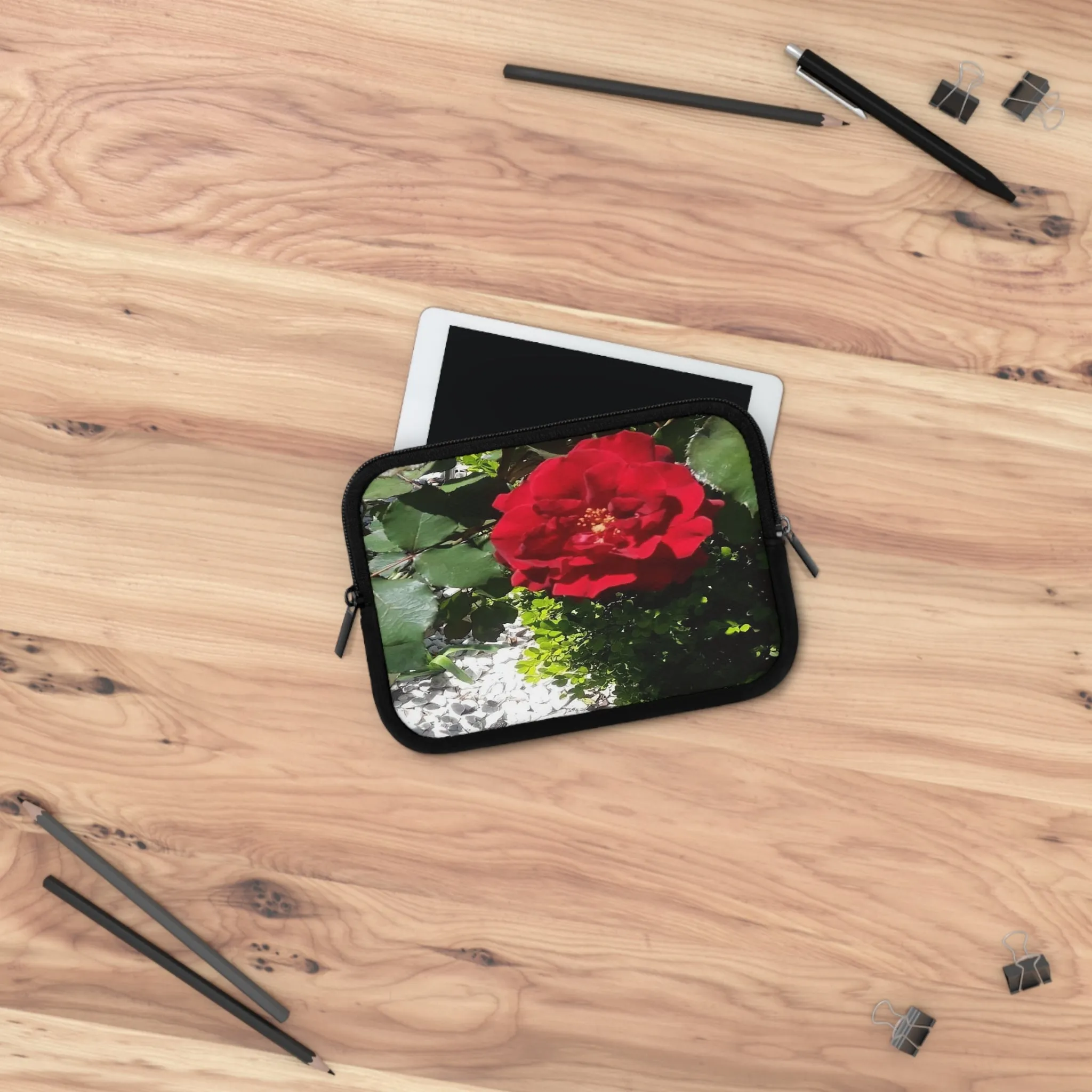 Laptop Sleeve Protecting Cover with Europeana Red Rose 7 Inch 10 Inch 13 Inch 15 Inch 17 Inch
