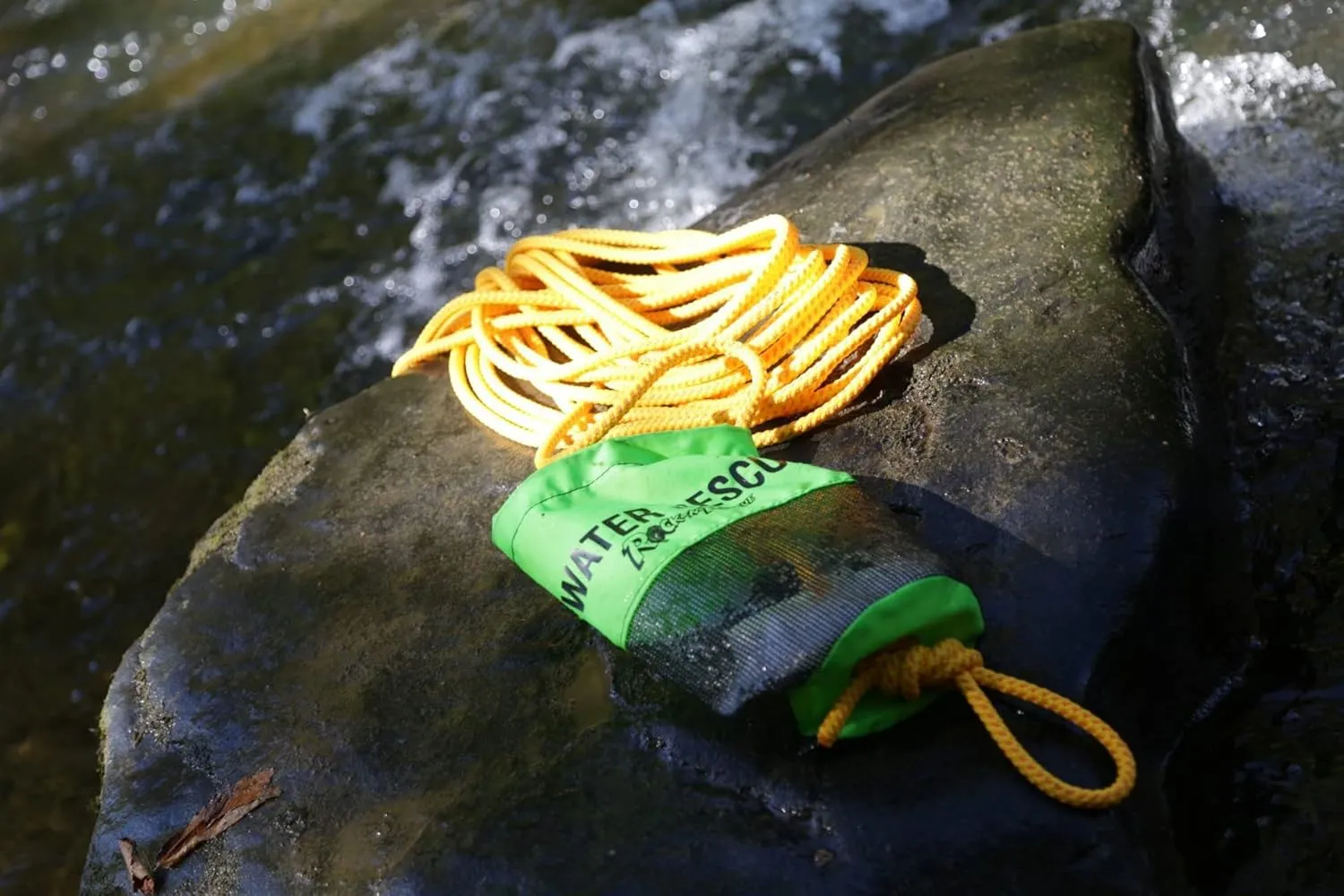 Rock-N-Rescue Deluxe Trident Series Throw Bag