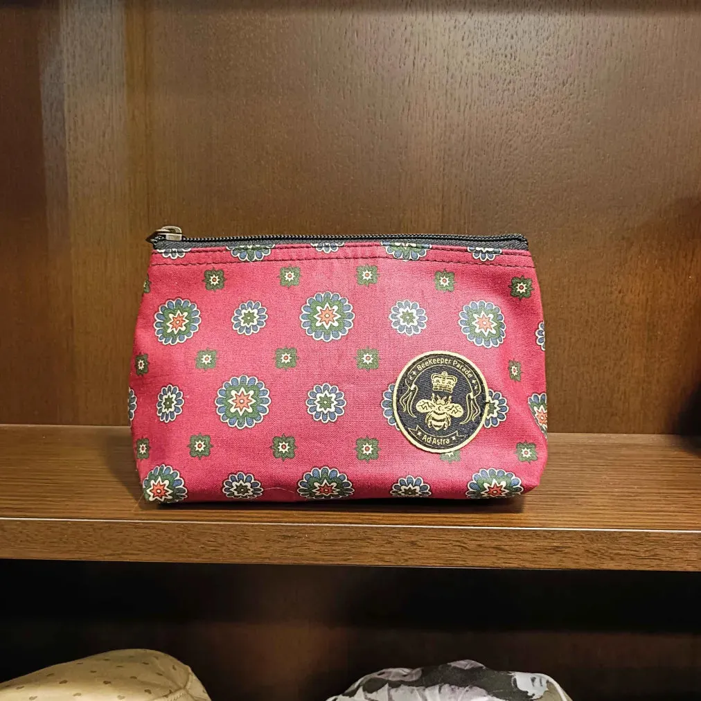The Modest Wallpaper 💮 Small Toiletry   Makeup Bag