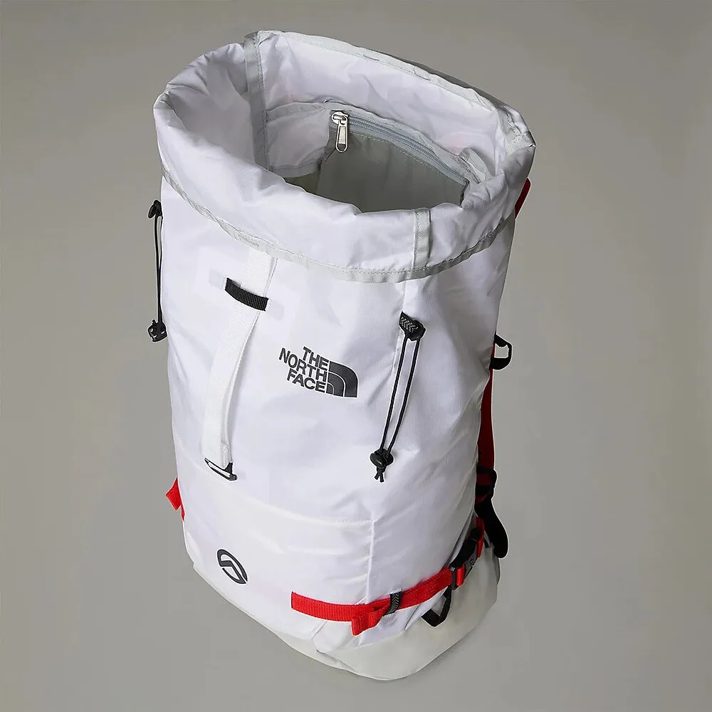 The North Face Verto 27 (Unisex)