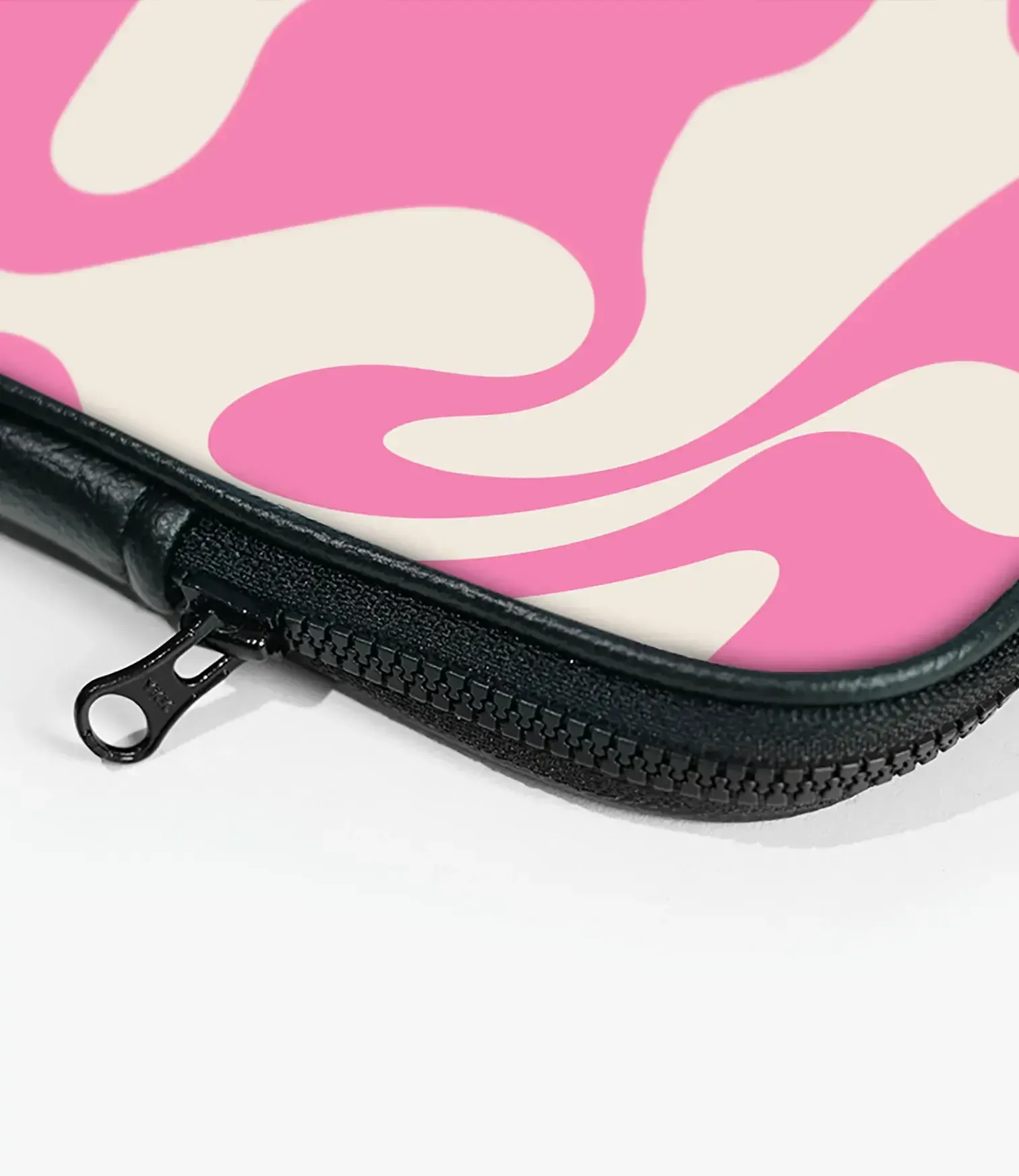 Thulian Pink Swirl Laptop Sleeve