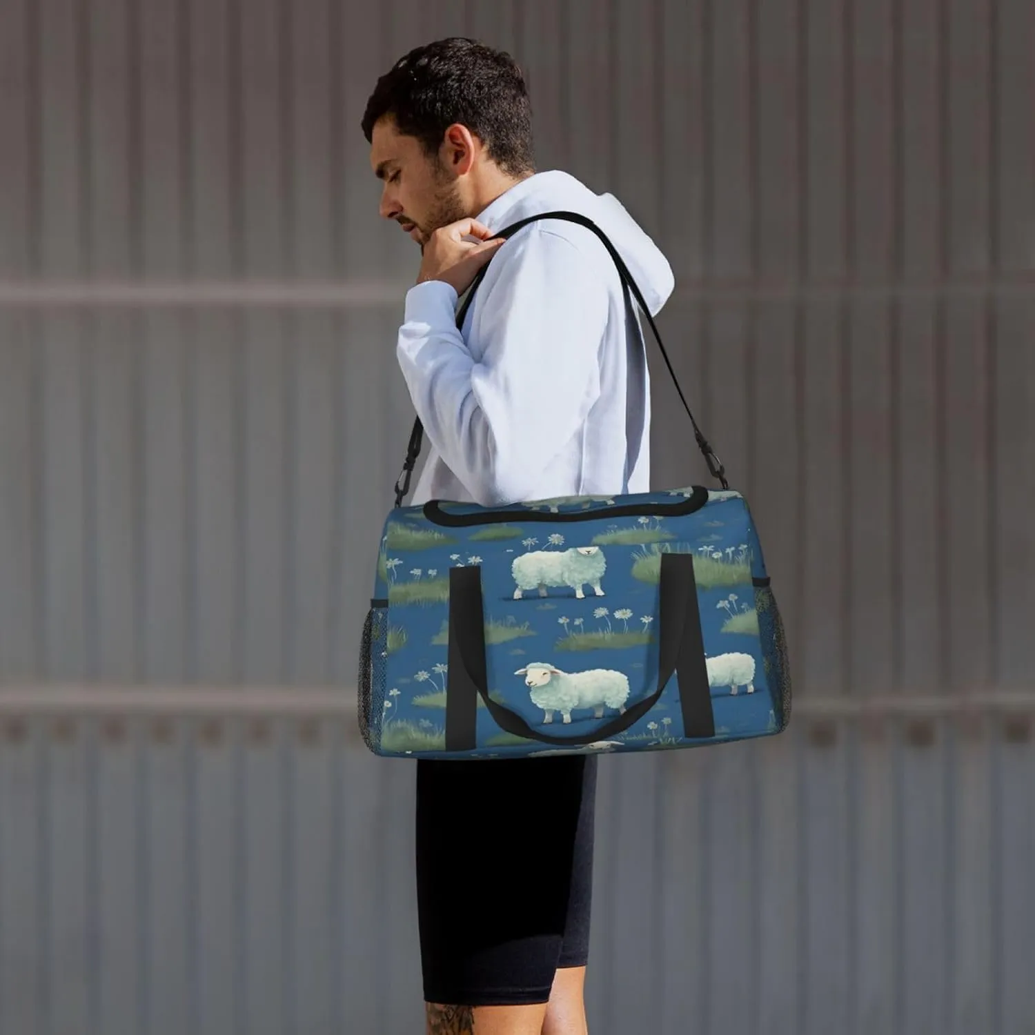 Travel Duffel Bag For Men Women, Cute Farm Sheep Carry On Sport Gym Bag With Shoulder Strap Lightweight Waterproof Weekender Bag Overnight Bag
