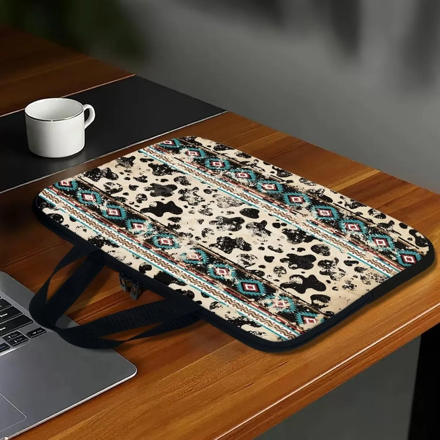 Tribal Cow Pattern Laptop Sleeve, 10-17 Inch Kids Tablet Portable Neoprene Zipper Carrying Sleeve Case Bag Computer Tablet Handbag Case Notebook Messenger Briefcase for Travel/Business