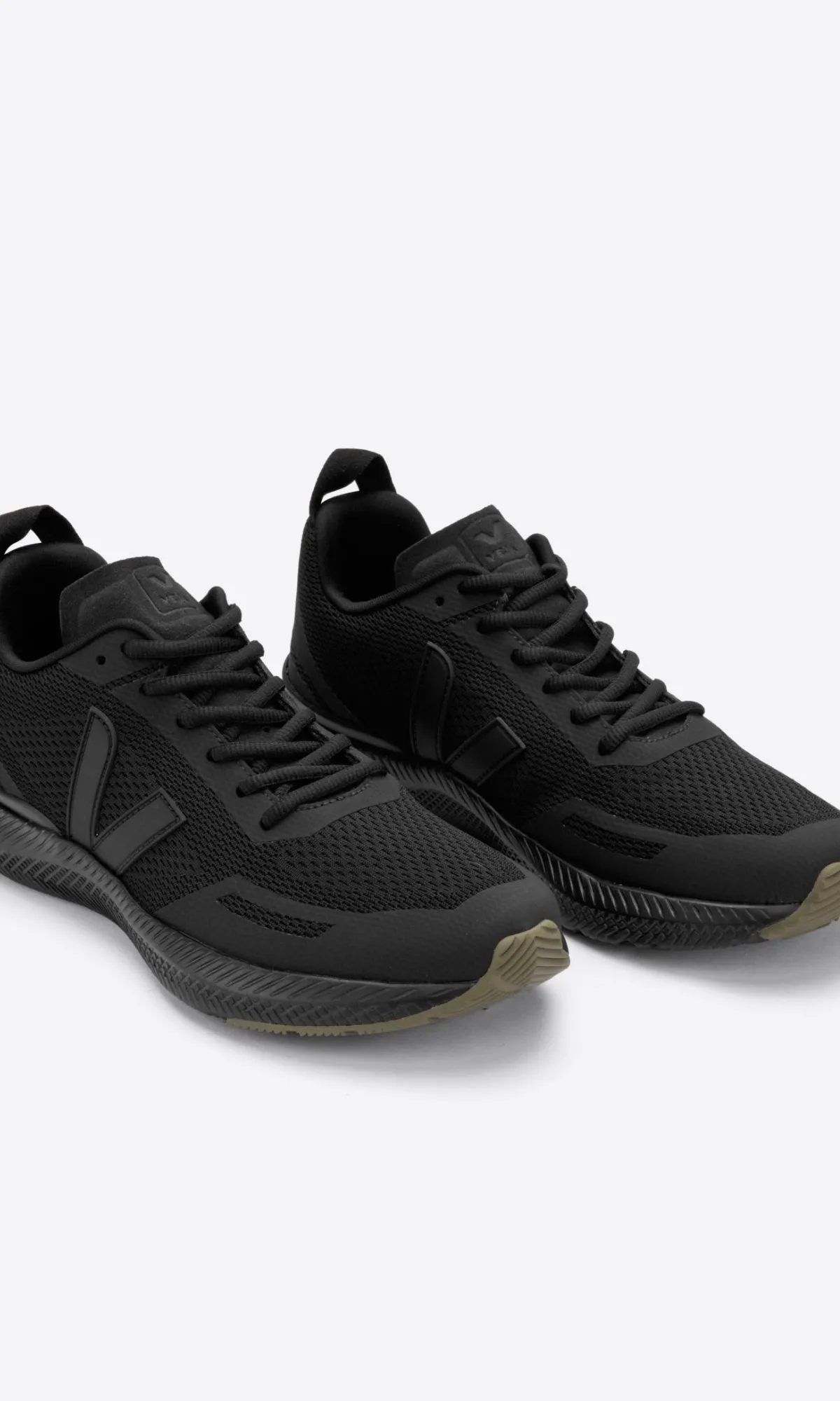 VEJA | Impala Engineered Mesh Full Black Khaki