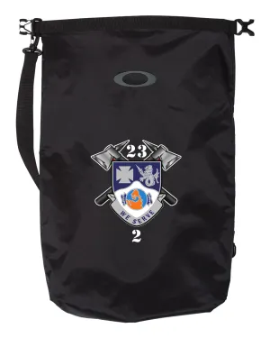 x All-in-one (Waterproof) Bag W Massive bargain 15" H - Dry 22" Oakley